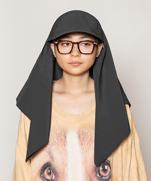 BLACK モデル頭囲：54cm