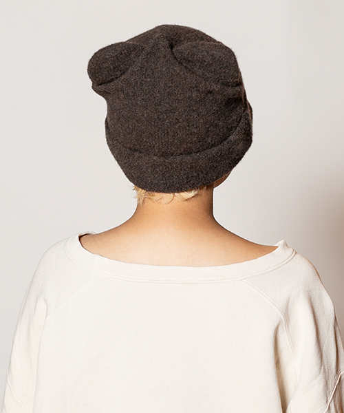 BROWN モデル頭囲：54cm
