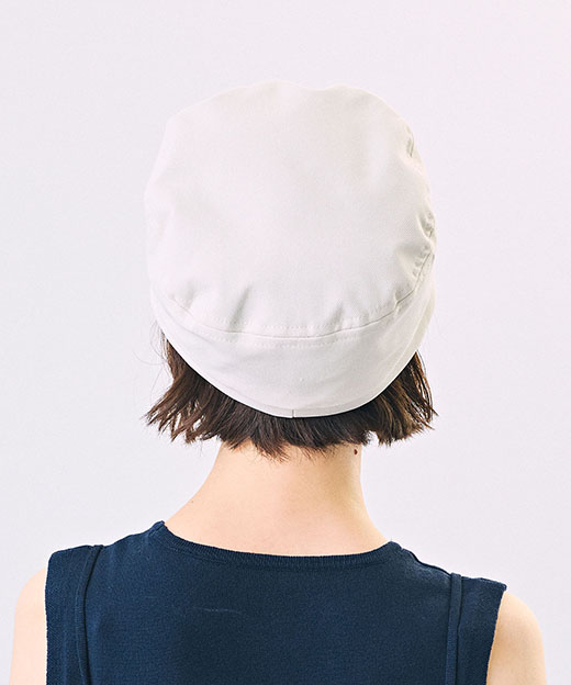 モデル頭囲：52cm 着用サイズ：ONESIZE
