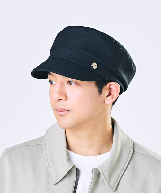 Model's head circumference: 56cm, wearing size: ONESIZE