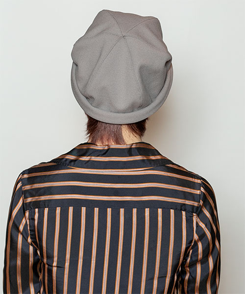 GRAY モデル頭囲：55cm