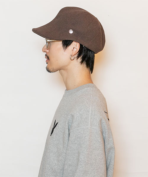 BROWN モデル頭囲：58.5cm