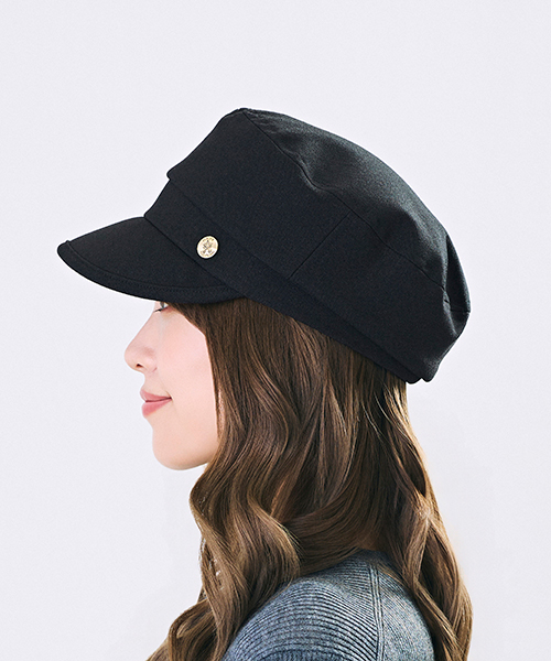 BLACK モデル頭囲：57cm