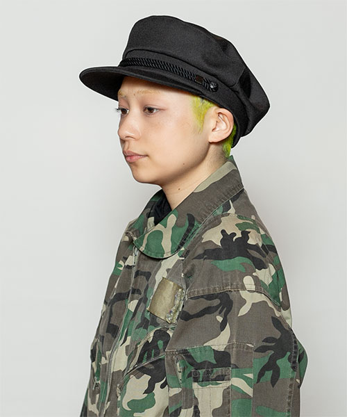 BLACK モデル頭囲：54cm