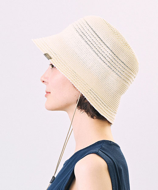 モデル頭囲：52cm 着用サイズ：ONESIZE