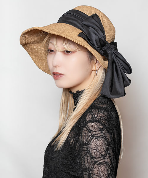 モデル頭囲：58cm 着用サイズ：ONESIZE