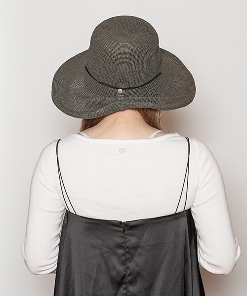 GRAY モデル頭囲：56cm
