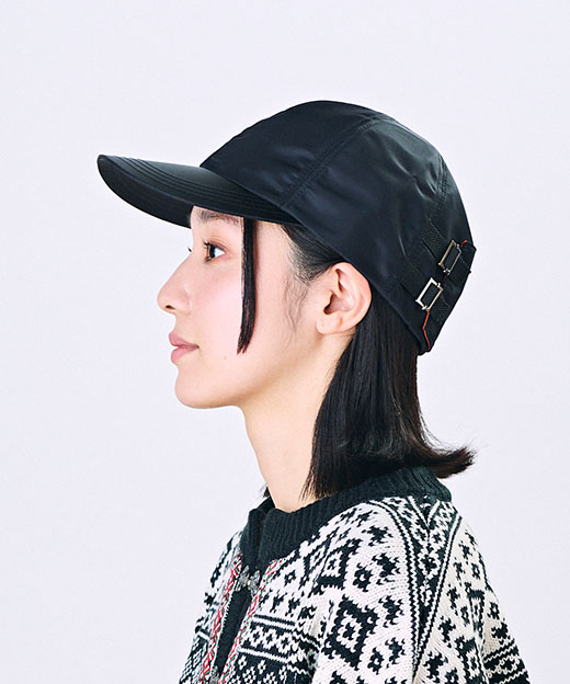 Model's head circumference: 55.5cm, wearing size ONESIZE