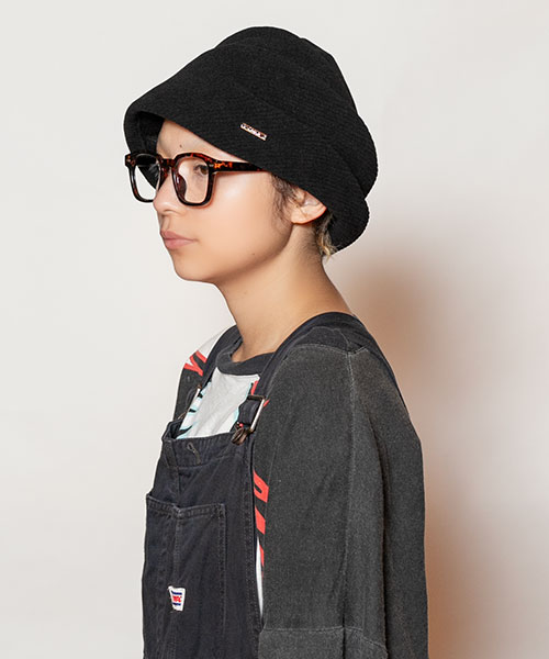 BLACK モデル頭囲：54cm