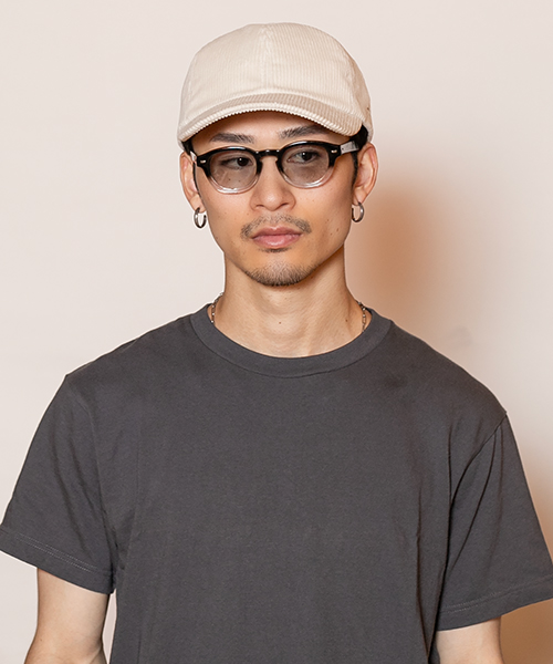 Model's head circumference: 58.5cm, wearing size ONESIZE