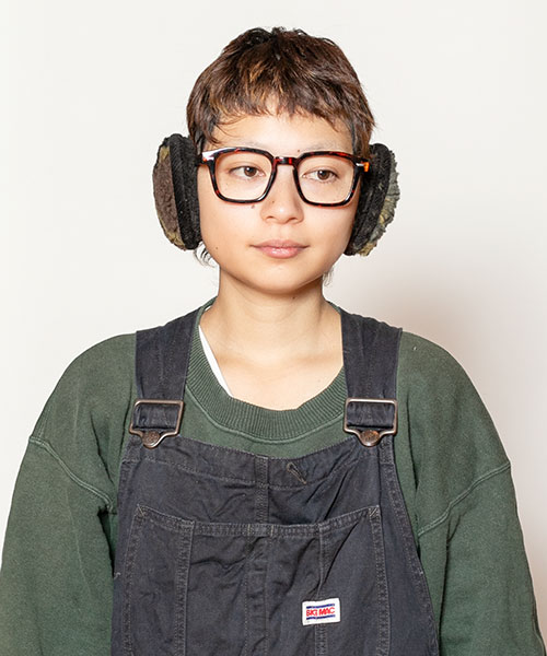 KHAKI モデル頭囲：54cm