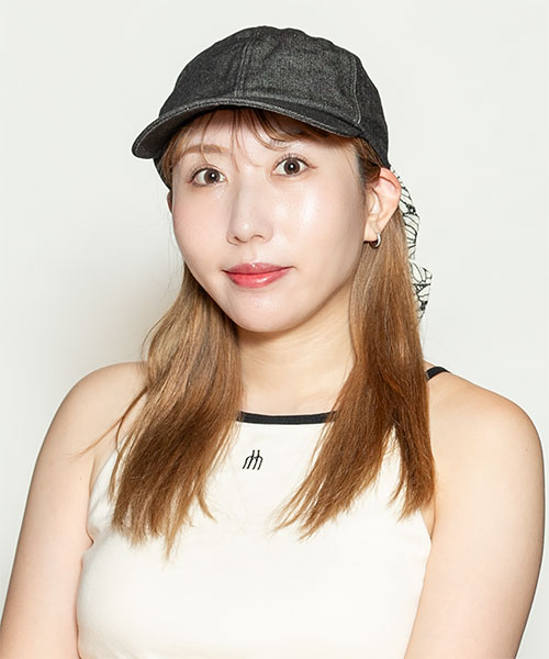 モデル頭囲：56cm 着用サイズ：ONESIZE