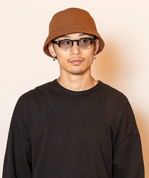 BROWN モデル頭囲：58.5cm
