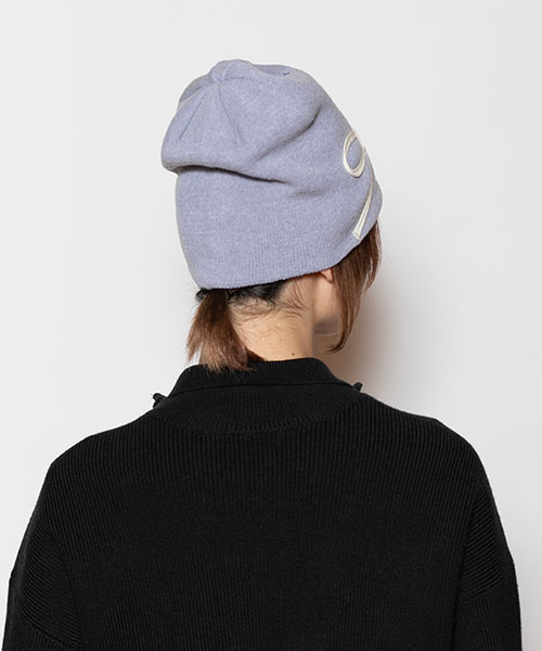 LIGHT BLUE モデル頭囲：55cm