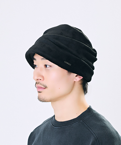 BLACK モデル頭囲：58.5cm
