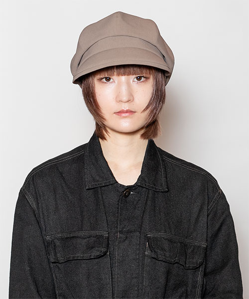 BROWN モデル頭囲：55cm