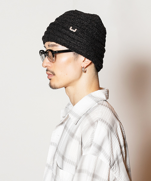 BLACK モデル頭囲：58.5cm