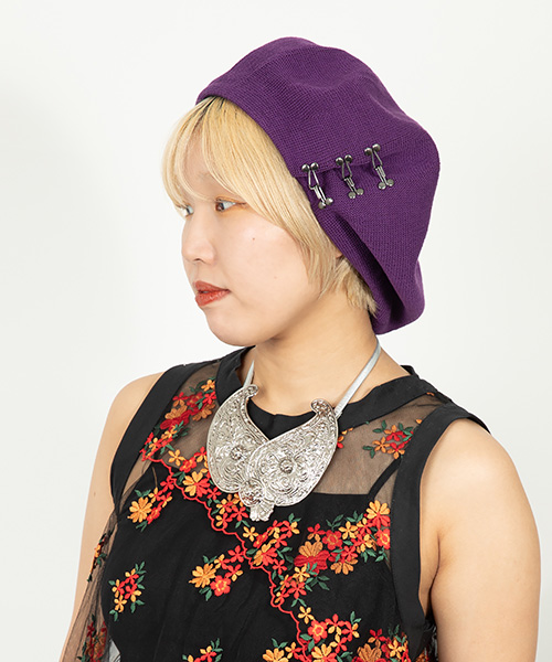 モデル頭囲：54.5cm 着用サイズ：ONESIZE