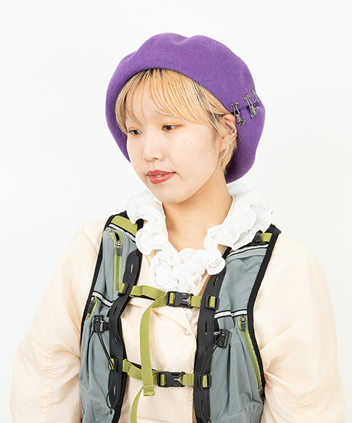 モデル頭囲：54.5cm 着用サイズ：ONESIZE