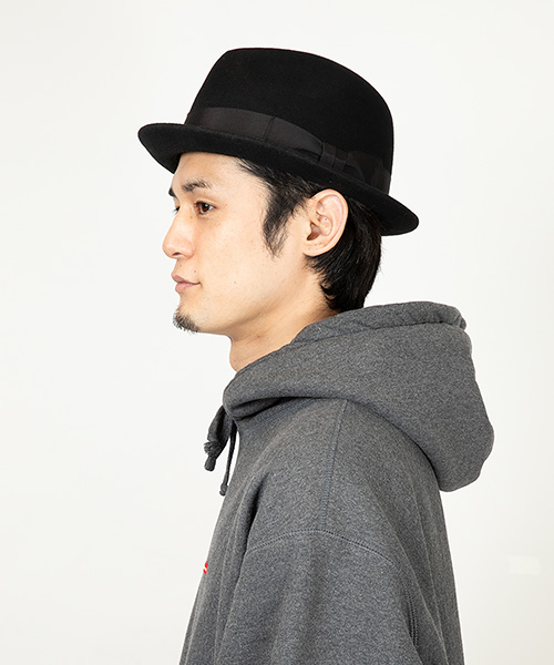 モデル頭囲：58cm 着用サイズ：ONESIZE