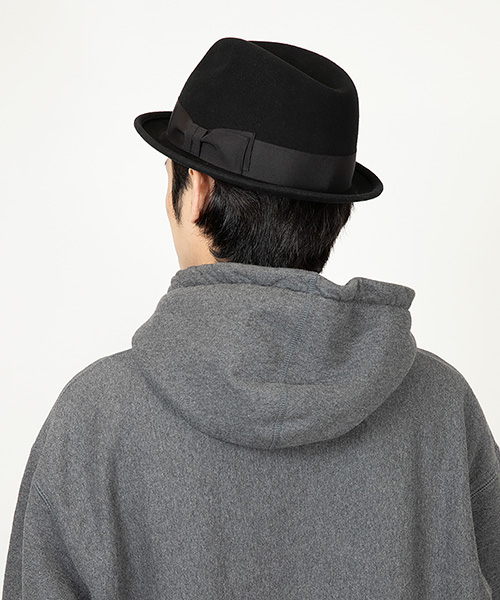 モデル頭囲：58cm 着用サイズ：ONESIZE
