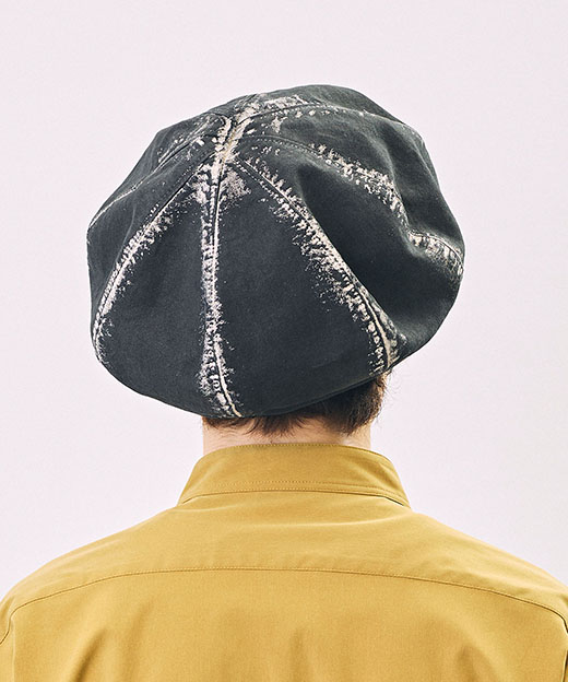モデル頭囲：54.5cm 着用サイズ：ONESIZE