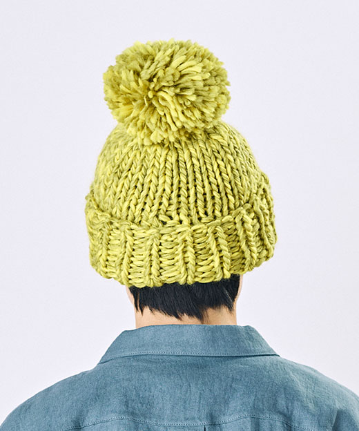 YELLOW モデル頭囲：58cm