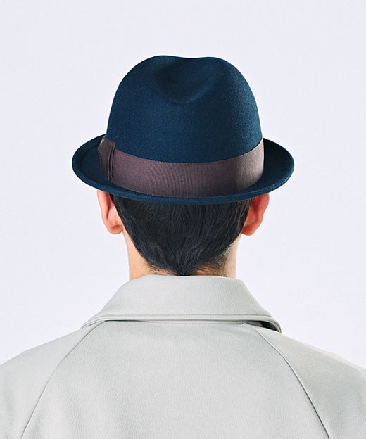 NAVY　モデル頭囲：56cm　着用サイズ：M