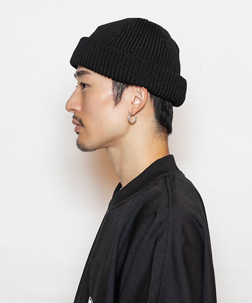 モデル頭囲：58.5cm 着用サイズ：ONESIZE