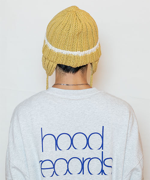 YELLOW モデル頭囲：58.5cm
