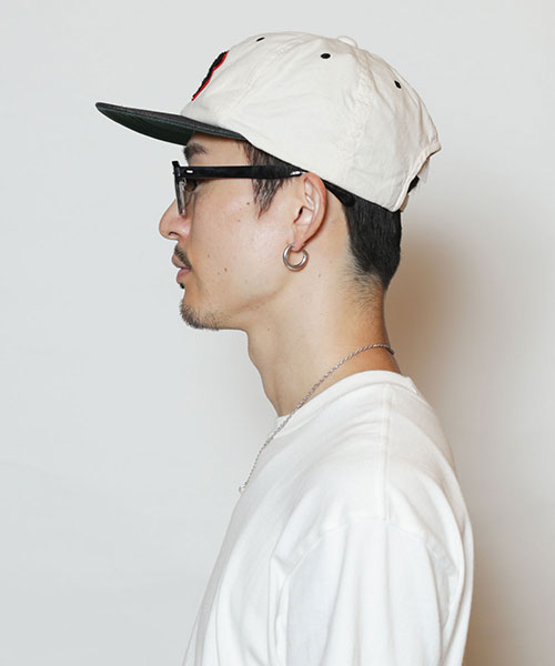 モデル頭囲：58.5cm 着用サイズ：ONESIZE