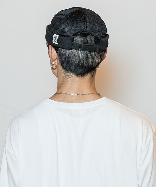 モデル頭囲：58.5cm 着用サイズ：ONESIZE
