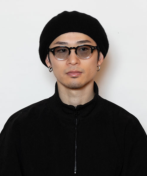 BLACK モデル頭囲：58.5cm