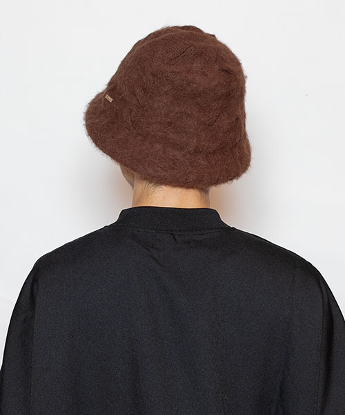 モデル頭囲：58.5cm 着用サイズ：ONESIZE