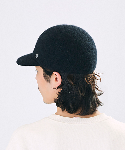 BLACK モデル頭囲：58cm